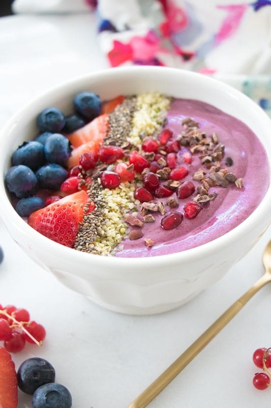 Vegan Vanilla Acai Bowl